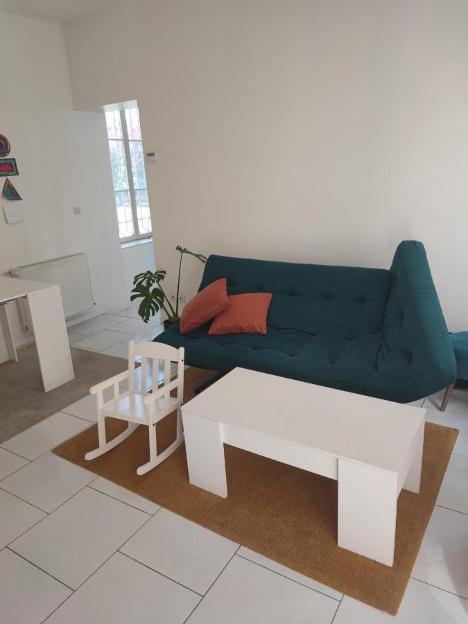 Appartement Chateau Des Montees Orleans Exterior photo